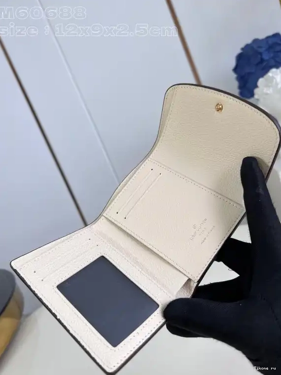 Cheap cm VICTORINE VUITTON LOUIS WALLET-12*9.5*2.5 0604